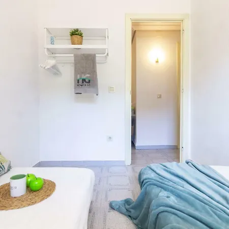 Homes & Go Albeniz Basic *
