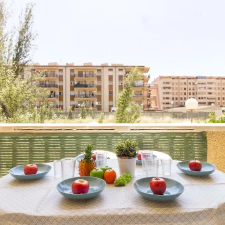 Homes & Go Albeniz Basic * La Pineda